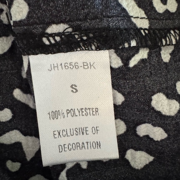 THML embroidered “The Perfect Timing” shift top size small - Picture 9 of 10